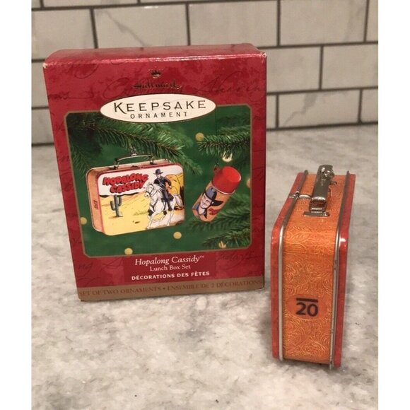VTG Hallmark Keepsake Ornament Hopalong Cassidy Mini Lunch Box and Thermos 2000 - Picture 5 of 9